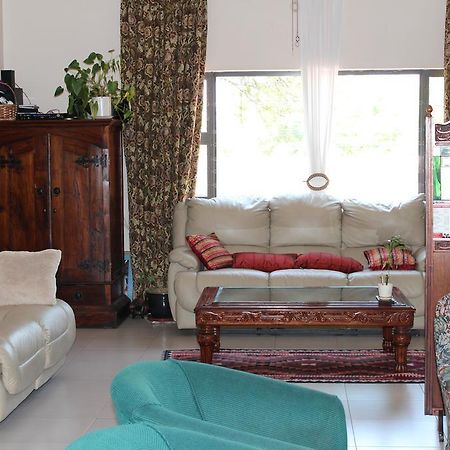 Mendelssohn Manor Guest House Randburg Экстерьер фото