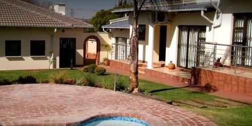 Mendelssohn Manor Guest House Randburg Экстерьер фото